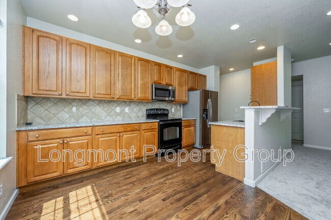 Photo - 1613 Metropolitan Dr