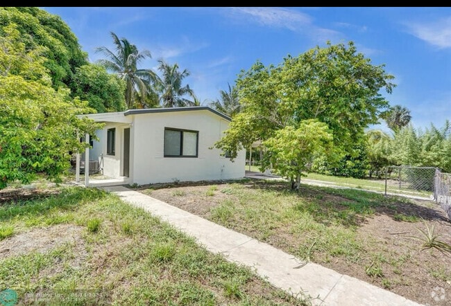 Building Photo - 891 NW 33rd Terrace Rental