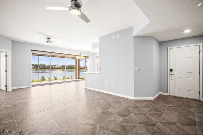 Building Photo - 16261 Coco Hammock Way Unit 102