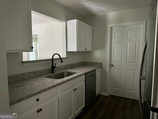 Photo - 120 Carroll Creek Ln