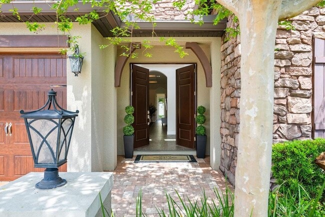 Photo - 706 Canopy Estate Dr
