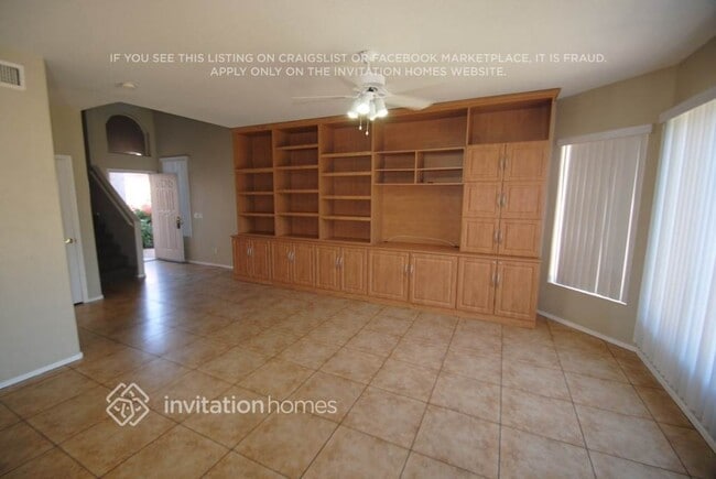 Photo - 606 W McRae Dr