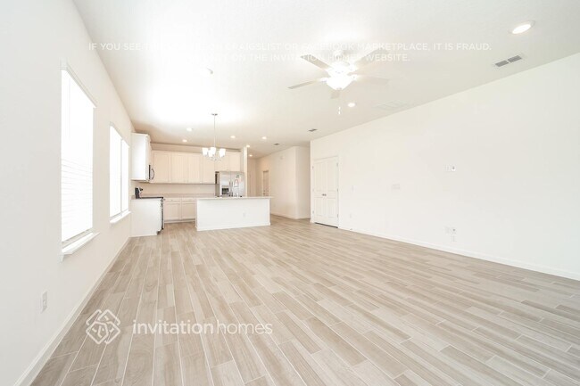 Photo - 7561 Chervil St
