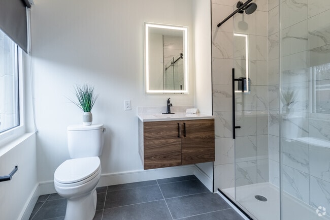 2BR 2BA - 1,204SF
