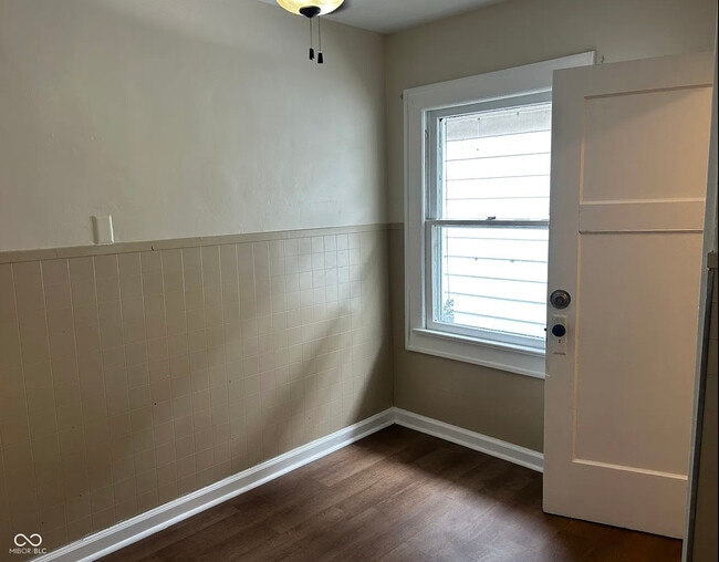 Photo - 322 N Oakland Ave