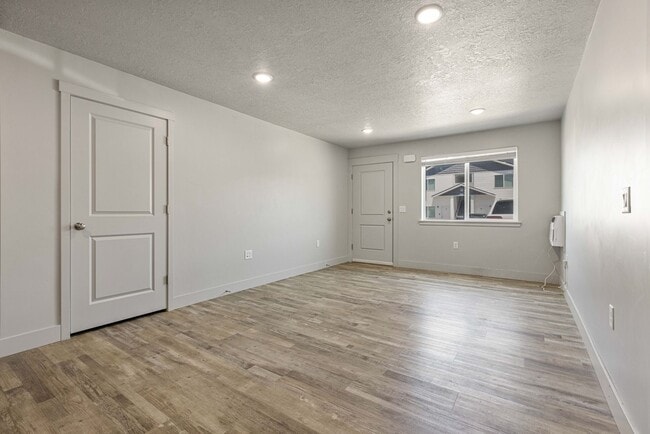 1841 W Quinn Rd Unit D