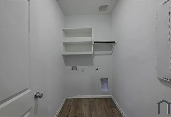 Photo - 127 Jenkinson Dr