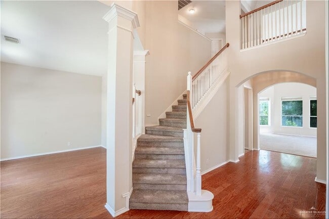 Photo - 12 Santa Monica St