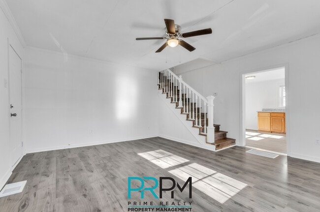 Photo - 109 S 7th St