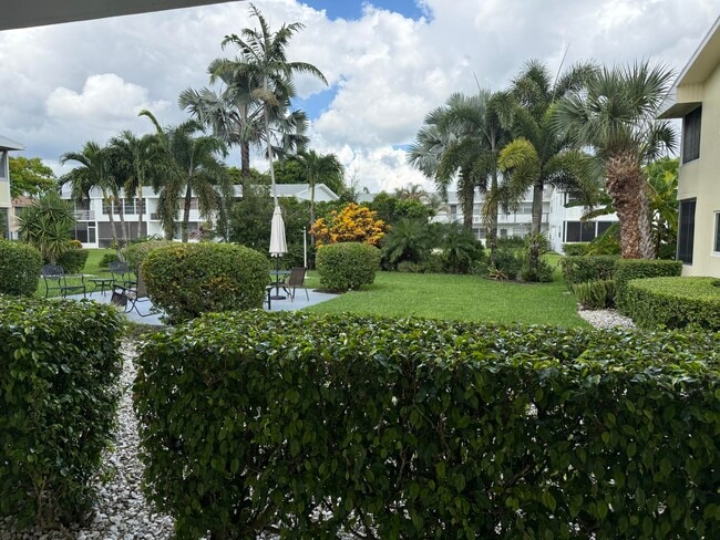 Photo - 178 Sheffield I Unidad H