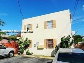 Photo - 2015 NW 6th Pl Apartment Unit 5