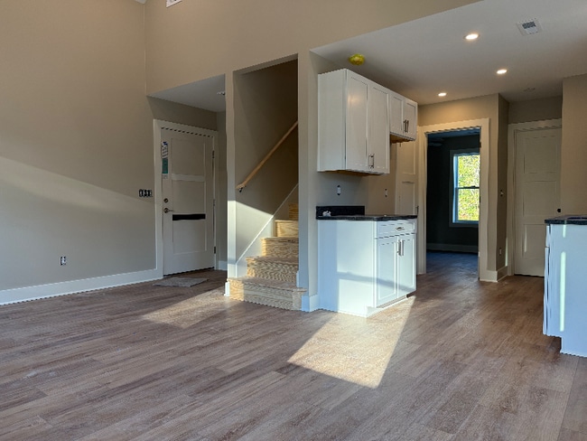 Photo - 613 Bowsertown Rd