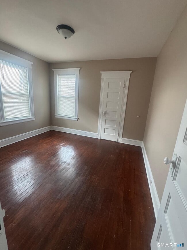 1688 North Ave