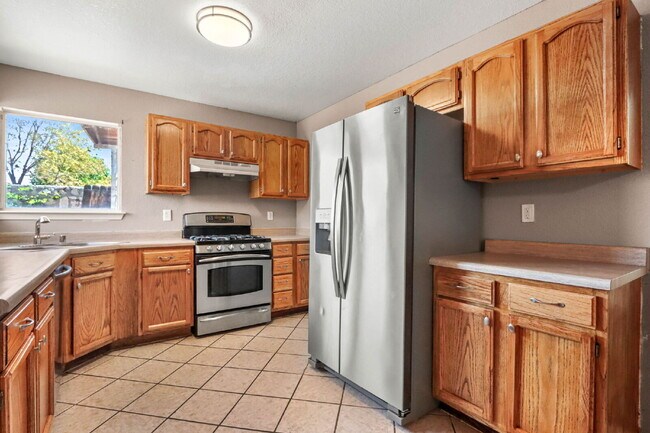 Photo - 2376 Joshua Louis Dr