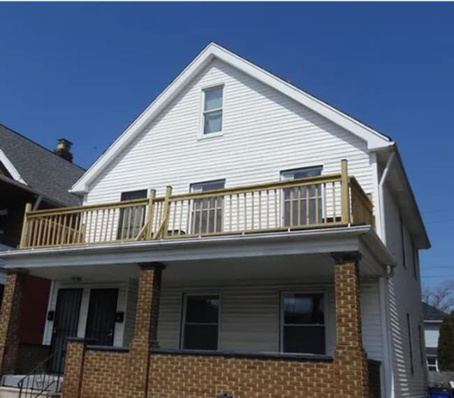 Photo - 955 Royal Rd Unit 957 royal