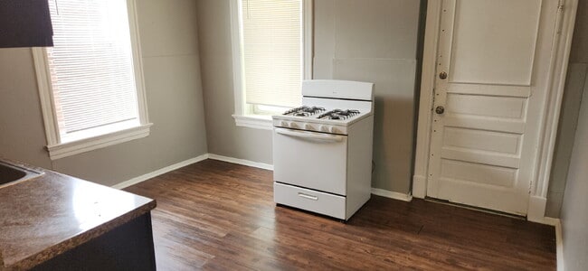 Photo - 4643 Louisiana Ave