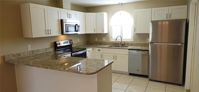 Photo - 407 Whitewing Cir