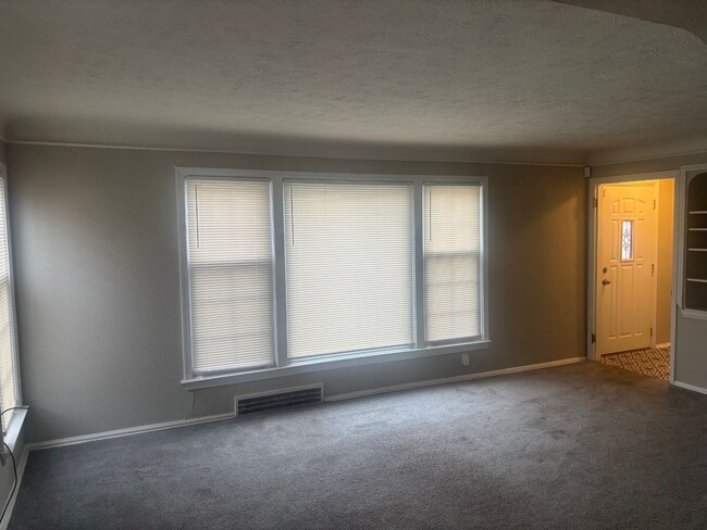 Photo - Move-In Ready 3BR Home w/ Fireplace, Garage & Basement – Cleveland