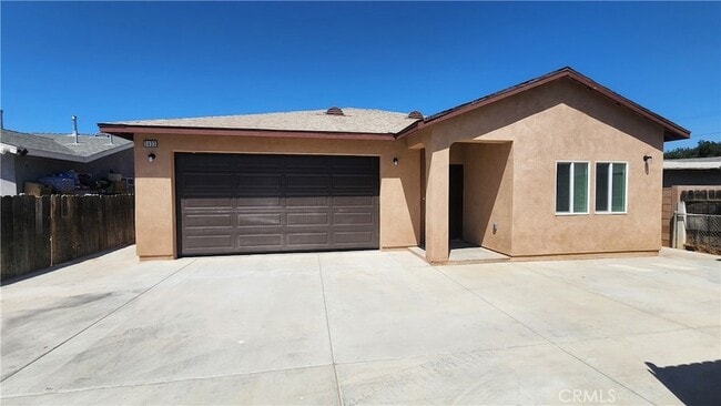 Building Photo - 3433 Eucalyptus Ave Rental