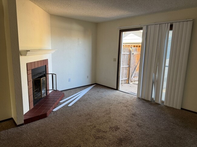 Photo - 3 bedroom, 2 bath new Centennial Lake