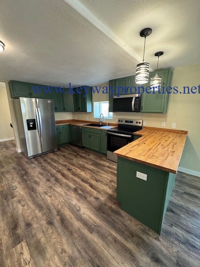 Photo - Beautifully Renovated Home for Rent