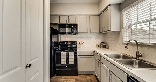 Summers Landing Apartments