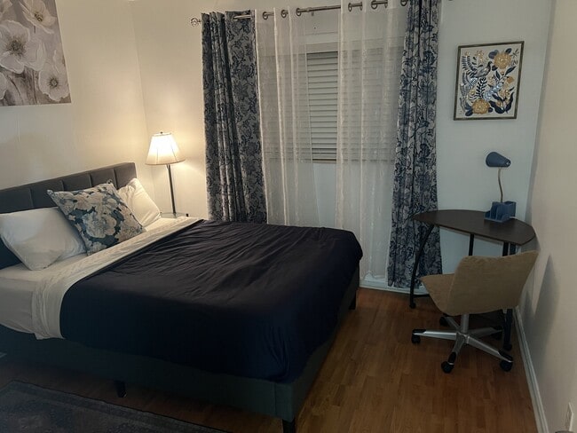 Photo - 700 Windsong Cir