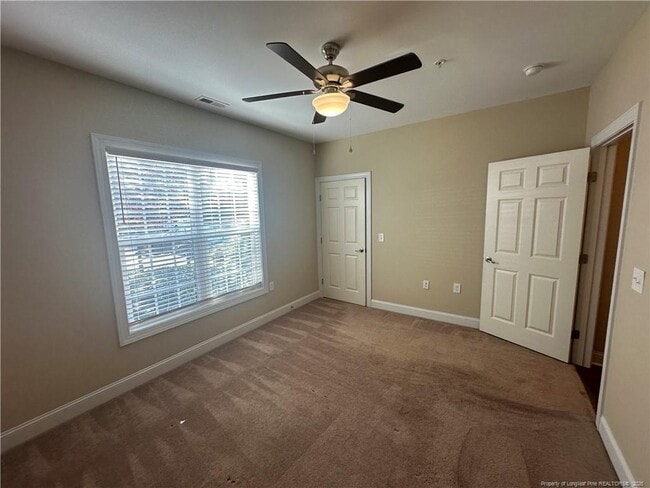 Photo - 330 Gallery Dr