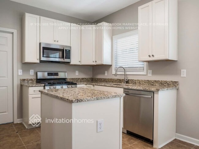 Photo - 1119 E Shoreview Rd