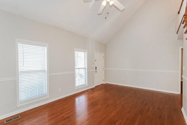 Photo - 4003 Pewter Trail