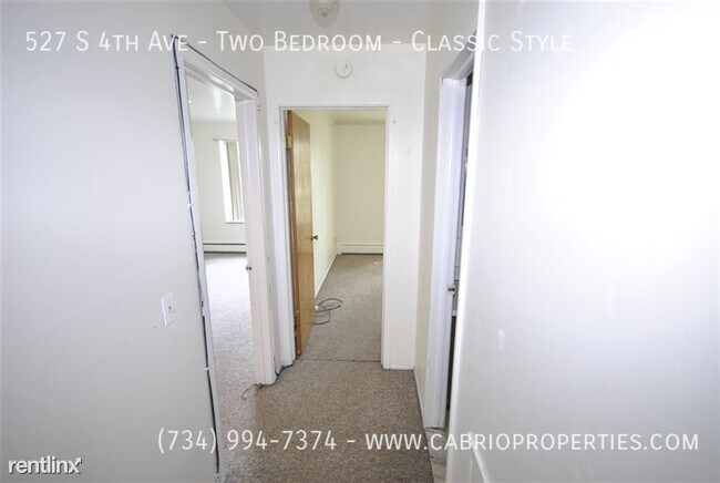 Photo - 527 S 4th Ave Unit Two Bedroom - Classic Style