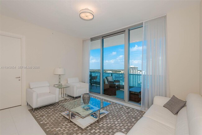 Photo - 200 Biscayne Blvd Way Unit 5109