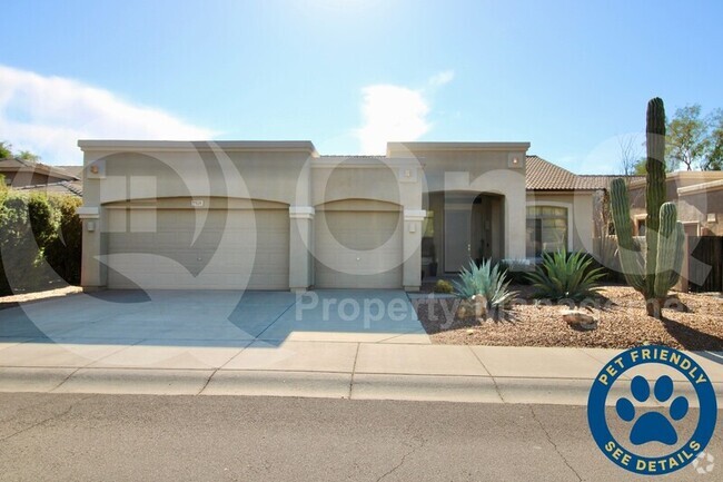 Building Photo - 7521 E Santa Catalina Dr Rental