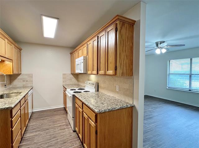 Photo - 938 Austin Ct