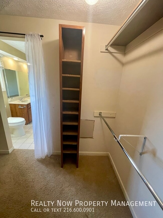 Photo - 32467 S Roundhead Dr