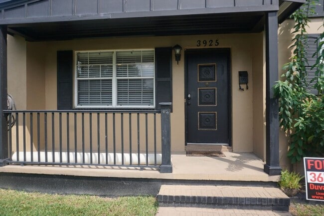 Photo - 3/2 Home in San Jose Estates