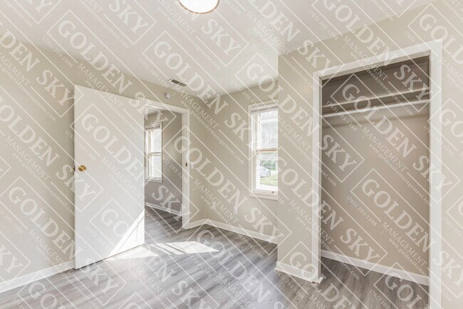 Photo - 625 S Mound St