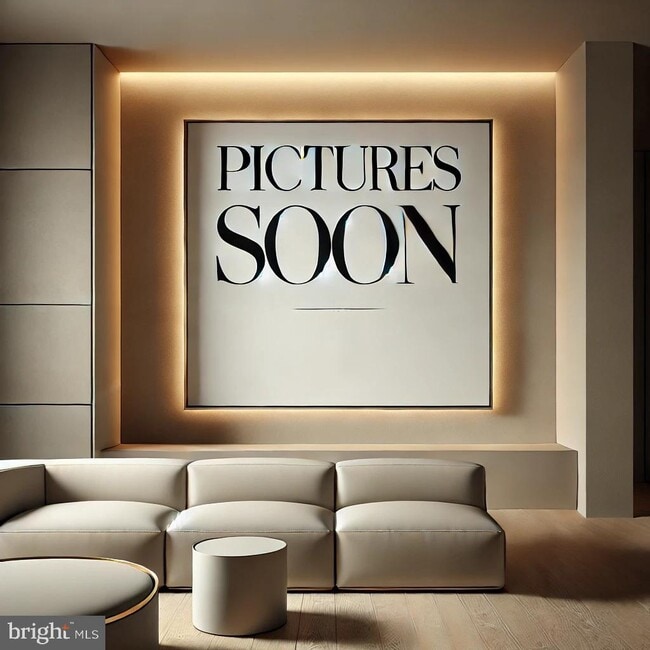 Building Photo - 3210 S 28th St Unit 403