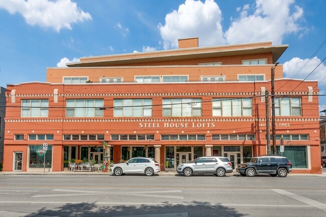 Building Photo - 1 Bedroom/1 Bath Condo Steele House Lofts