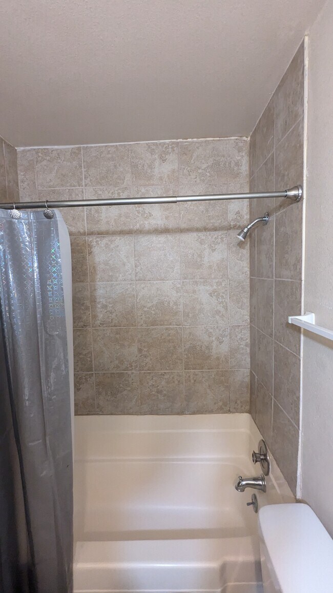 Photo - 1919 S Linwood St