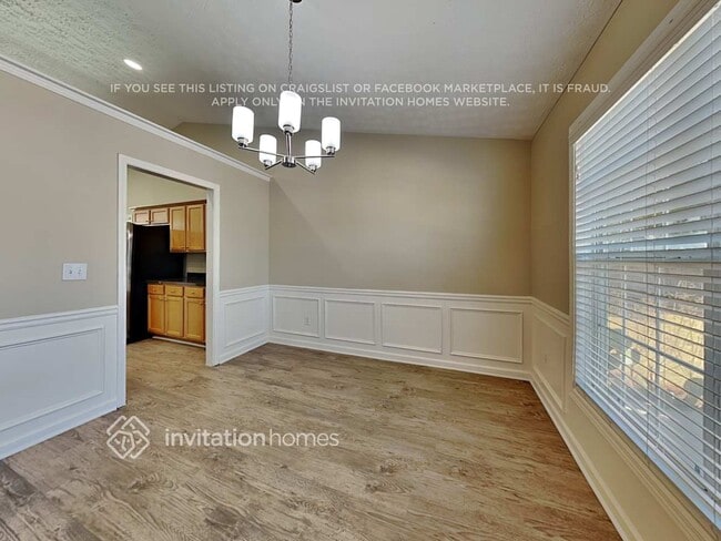 Photo - 1420 Great River Pkwy SE