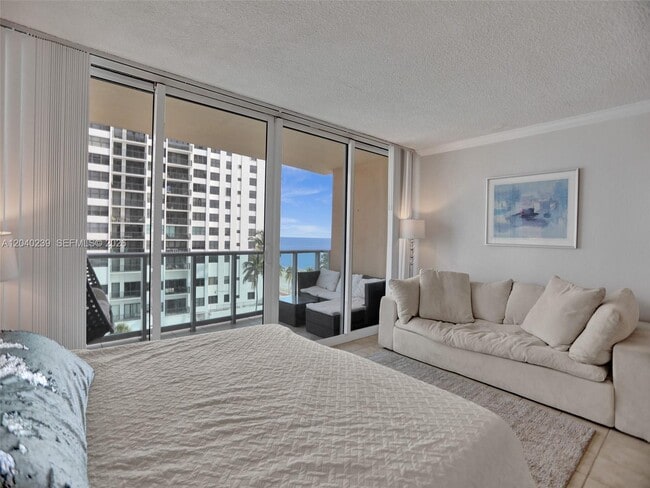 Photo - 2501 S Ocean Dr Unit 605 (Available)