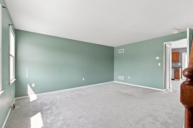 Photo - 15 Beech Ln