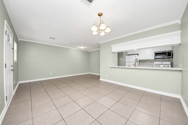 Photo - 44 W Tri Oaks Ln Unit 44