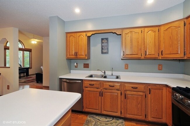 Photo - Spacious 5BR Home on Cul-de-Sac – Available June 1