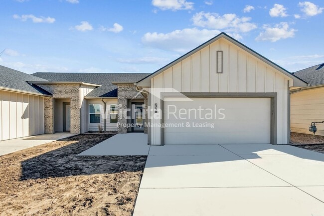 Building Photo - 1738-1738 S Hickory Creek Ct Unit 1738 S. Hickory Creek Ct.