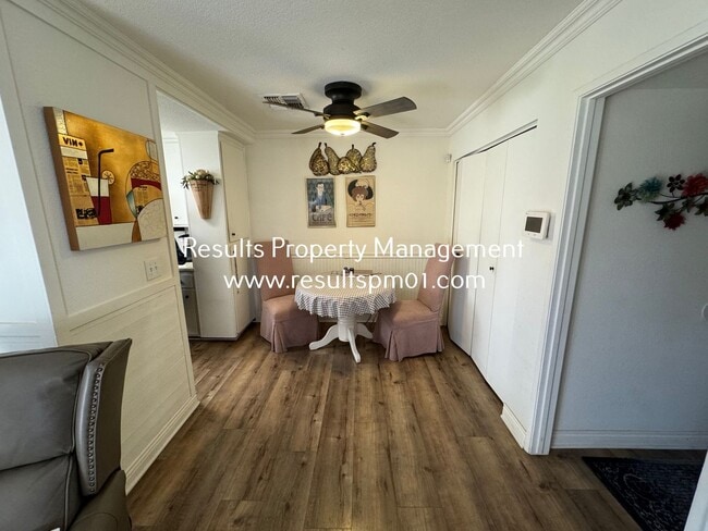 Photo - Hidden Roseville 3 Bed 2.5 Bath Gem