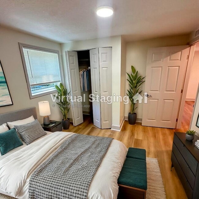 Building Photo - 3540 Oleander St Unit B. Rental