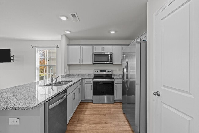 Building Photo - New Construction Townhome! SHOWINGS UNAVAI...