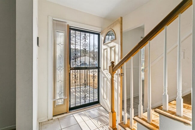 Photo - Comfortable Living with Private Yard, Deck & Easy Access to Ft. Eustis